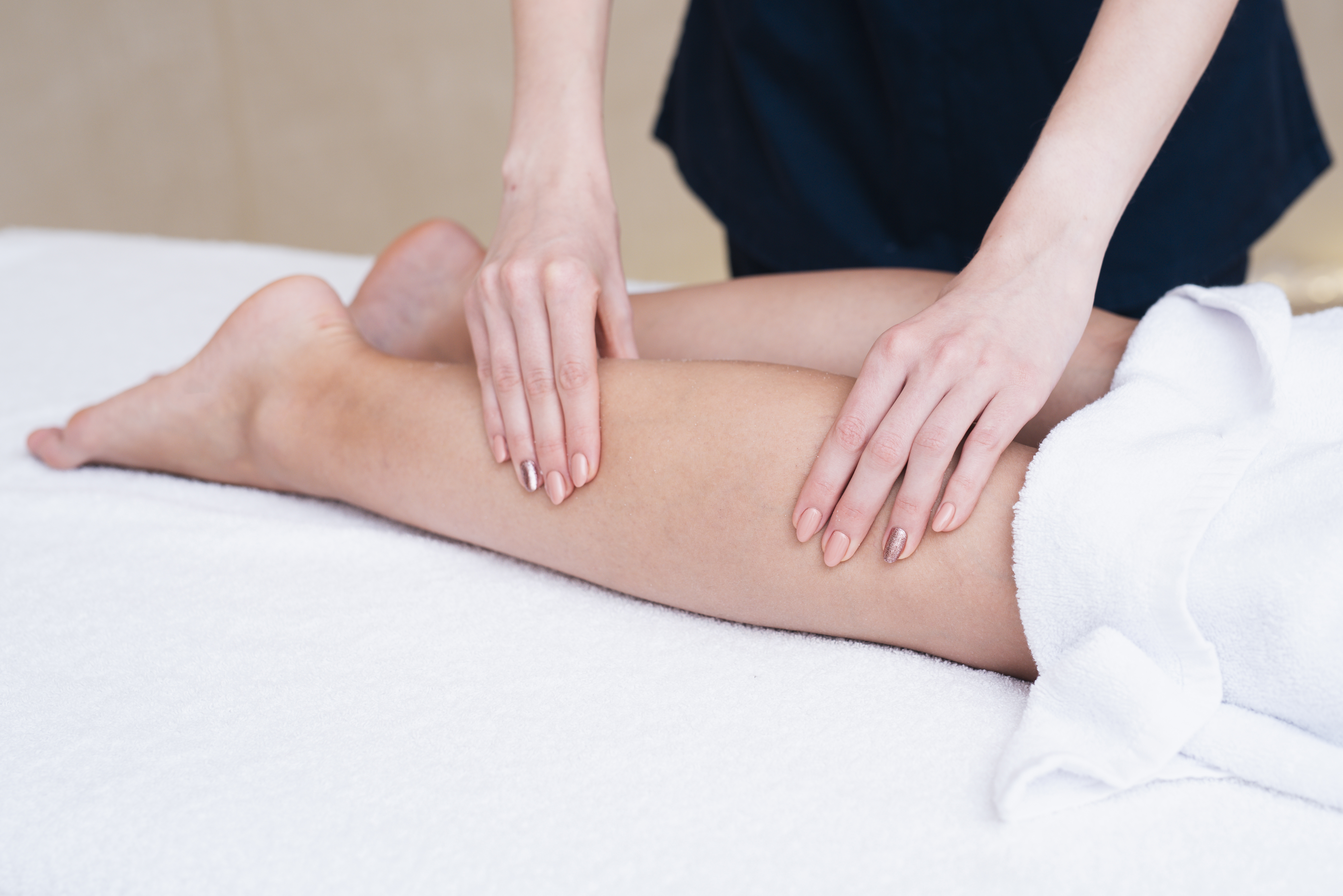 image de maderothérapie de jambes